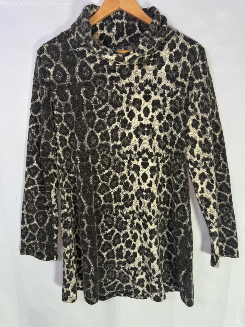 Franccesca Bellini Leopard Print Cowl Neck Tunic - Black & Cream Size M